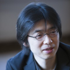 堀江 敏幸 / TOSHIYUKI HORIE